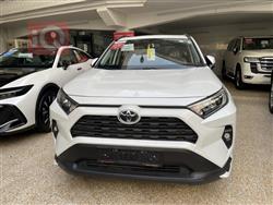 تۆیۆتا ڕاڤ 4